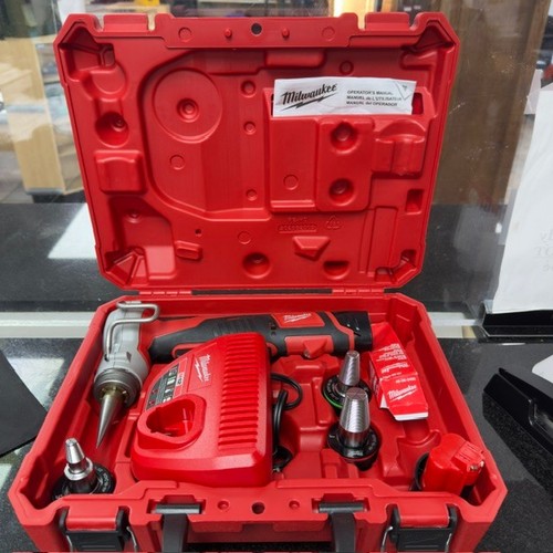 Milwaukee tools 2474 pex - milwaukee,